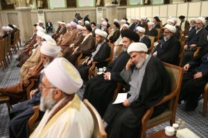 ضرغامی: روحانیت باید خودش را فدای اسلام کند / برخی از آنان ترجیح می‌دهند که اسلام را فدای خودشان کنند؛ حفظ خودشان را حفظ اسلام می‌دانند / مراقب سرمایه‌ی اجتماعی نظام باشیم