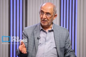 ویدیو: اس۳۰۰ روس‌ها اصلاً در جنگ به دردمان نخورد / گفت‌وگو با سردار حسین علایی